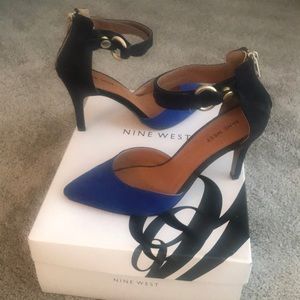 Nine West Blue/Black Pumps